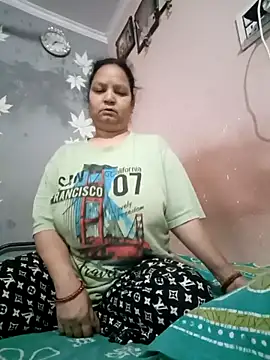 Snapshot of Kavya_kapoor chatting on February 28, 1:37 am Kavya kapoor online show from February 28, 1:37 am