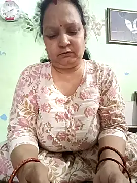 Snapshot of Kavya_kapoor chatting on March 1, 8:02 am Kavya kapoor online show from March 1, 8:02 am