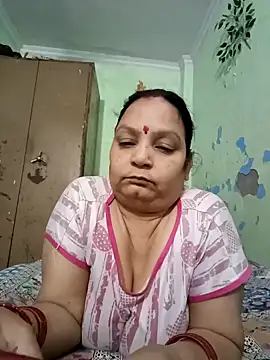 Snapshot of Kavya_kapoor chatting on October 11, 7:51 am Kavya kapoor online show from October 11, 7:51 am