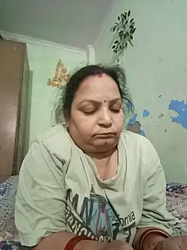 Snapshot of Kavya_kapoor chatting on November 8, 6:29 pm Kavya kapoor online show from November 8, 6:29 pm