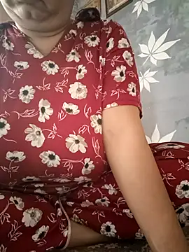 Snapshot of Kavya_kapoor chatting on November 10, 3:05 am Kavya kapoor online show from November 10, 3:05 am