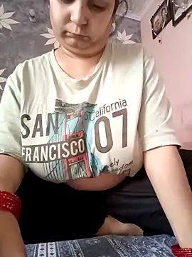 Snapshot of Kavya_kapoor chatting on November 16, 4:40 am Kavya kapoor online show from November 16, 4:40 am