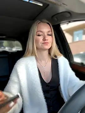 Devill Angel  online show from September 25, 10:41 am