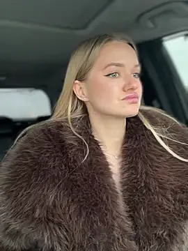 Devill Angel  online show from February 11, 9:03 am