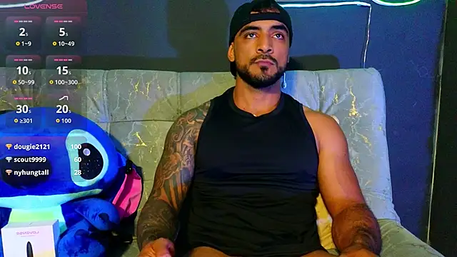 Snapshot of ERIC_HARRISON chatting on November 21, 12:43 am ERIC HARRISON online show from November 21, 12:43 am