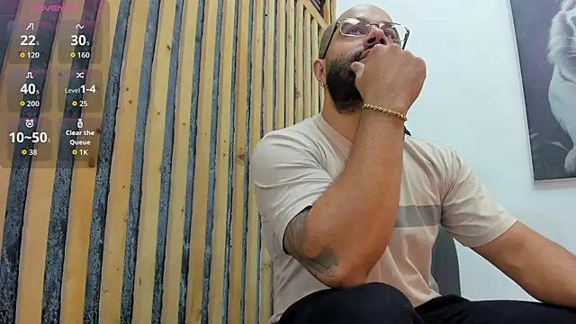 Luke  09 online show from October 21, 1:01 pm