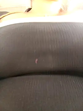 Snapshot of Hannahcandyy chatting on February 19, 1:39 pm Hannahcandyy online show from February 19, 1:39 pm