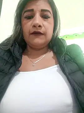 Snapshot of Hannahcandyy chatting on March 16, 8:43 pm Hannahcandyy online show from March 16, 8:43 pm