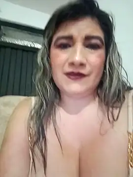 Snapshot of Hannahcandyy chatting on September 10, 3:39 am Hannahcandyy online show from September 10, 3:39 am