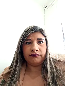 Snapshot of Hannahcandyy chatting on October 22, 2:17 pm Hannahcandyy online show from October 22, 2:17 pm