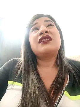 Snapshot of Hannahcandyy chatting on November 22, 9:36 pm Hannahcandyy online show from November 22, 9:36 pm