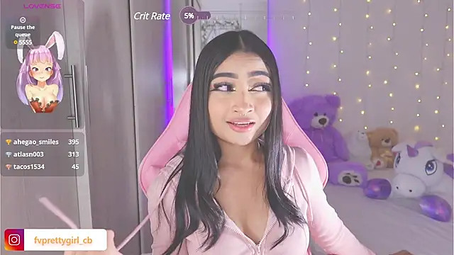 Snapshot of urfavprettygirl chatting on March 17, 9:33 am urfavprettygirl online show from March 17, 9:33 am