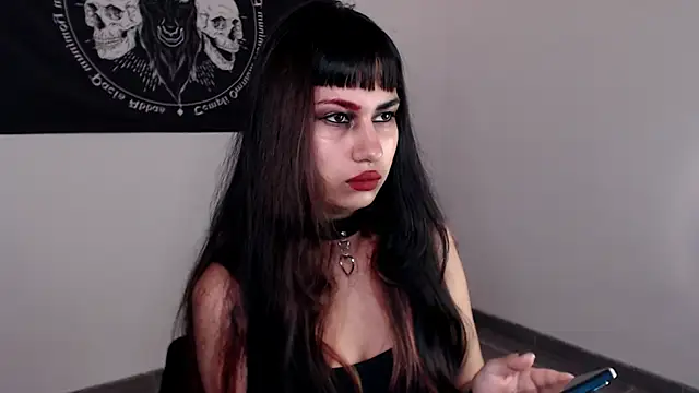 Snapshot of Little-Lucifer chatting on November 1, 11:07 pm Little-Lucifer online show from November 1, 11:07 pm