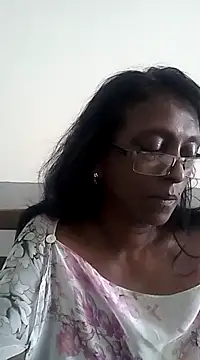 mamakarma1403 online show from March 11, 10:40 am