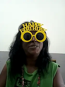 mamakarma1403 online show from March 21, 5:54 am