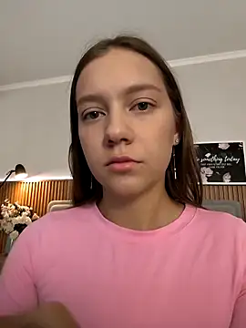 Snapshot of AliceBrayan chatting on September 12, 5:07 am AliceBrayan online show from September 12, 5:07 am