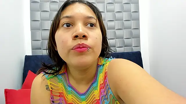 Snapshot of miss_rose1 chatting on January 27, 8:39 pm miss rose1 online show from January 27, 8:39 pm