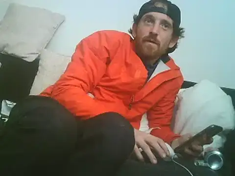 Snapshot of PocoLoco420 chatting on September 10, 9:26 pm PocoLoco420 online show from September 10, 9:26 pm