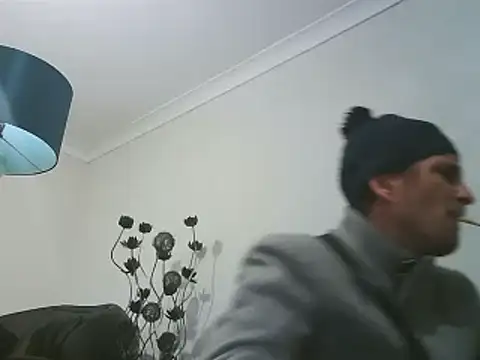 Snapshot of PocoLoco420 chatting on November 16, 12:38 am PocoLoco420 online show from November 16, 12:38 am