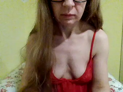 Snapshot of fajnaniunia88888 chatting on February 11, 12:28 am fajnaniunia88888 online show from February 11, 12:28 am