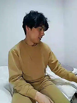 Snapshot of whitebriefboy chatting on January 13, 3:15 pm whitebriefboy online show from January 13, 3:15 pm