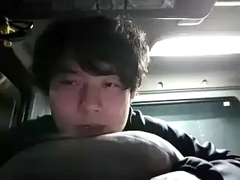 Snapshot of whitebriefboy chatting on January 21, 5:51 pm whitebriefboy online show from January 21, 5:51 pm