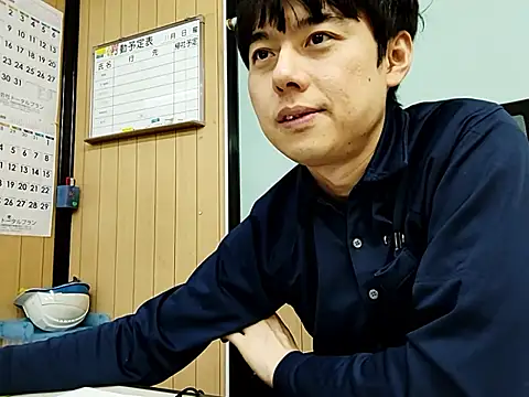 Snapshot of whitebriefboy chatting on November 13, 7:02 pm whitebriefboy online show from November 13, 7:02 pm