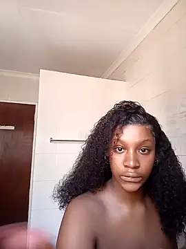 Candy Love 18 online show from December 4, 7:17 am