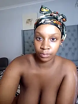 Candy Love 18 online show from February 6, 4:58 pm