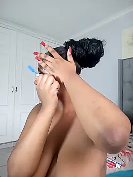 Candy Love 18 online show from February 19, 10:12 am