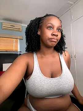 Candy Love 18 online show from September 25, 6:39 am