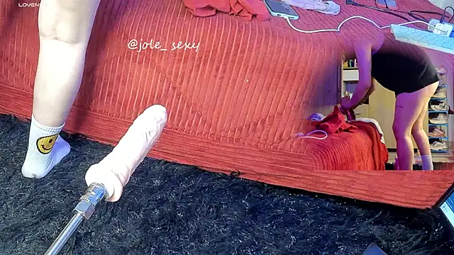 jolee   online show from January 26, 2:35 am