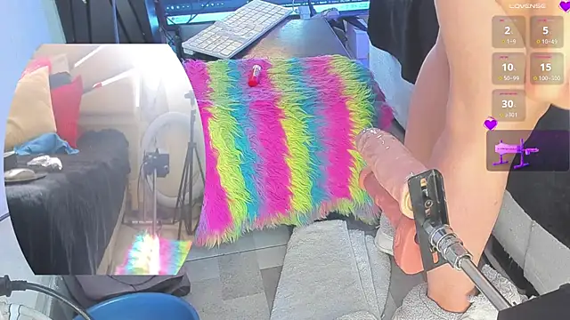 jolee   online show from November 22, 9:58 pm