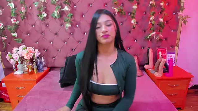 Snapshot of Mariana_Prin chatting on November 2, 2:58 am Mariana Prin online show from November 2, 2:58 am