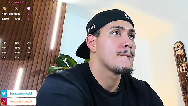 lucasanto  online show from March 21, 4:28 am