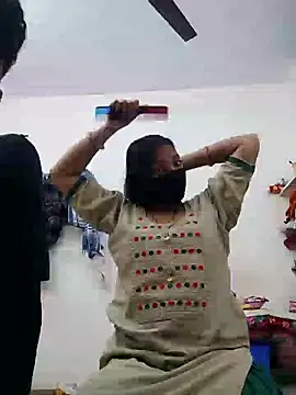 riya190 online show from December 24, 9:28 am