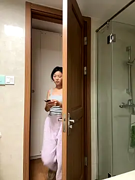 Snapshot of Sweet-Angel999 chatting on October 30, 3:02 pm Sweet-Angel999 online show from October 30, 3:02 pm