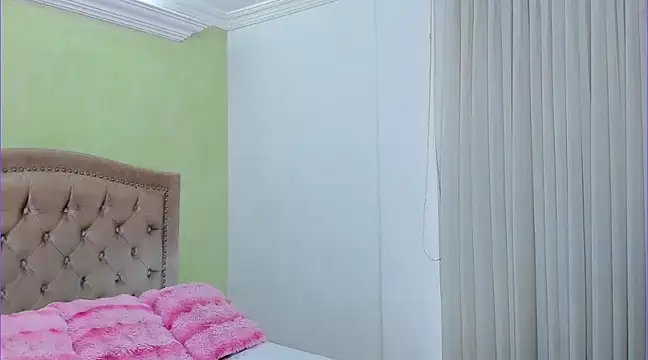 Snapshot of Luciluu20 chatting on January 21, 9:36 pm Luciluu20 online show from January 21, 9:36 pm