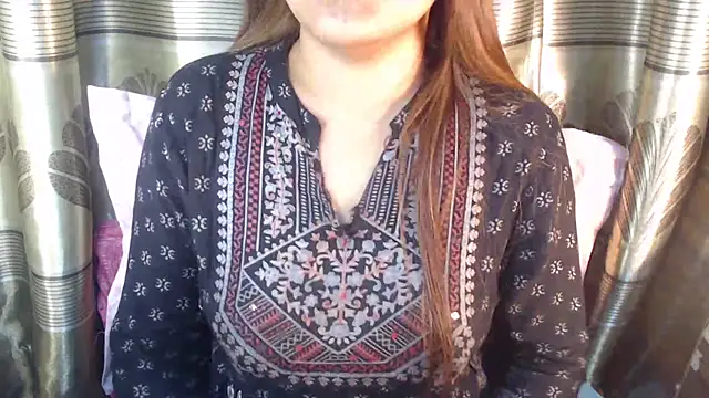 queen angelina online show from December 15, 9:41 pm