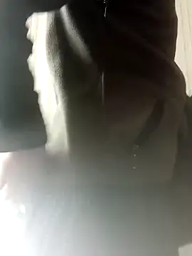 Snapshot of Nik888Nik888 chatting on March 3, 11:27 am Nik888Nik888 online show from March 3, 11:27 am