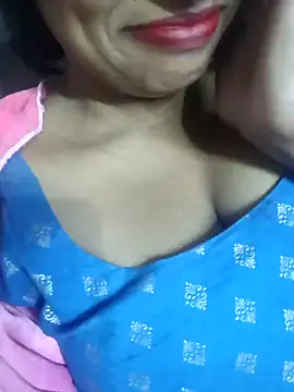 Wifesuman40 online show from December 8, 1:03 pm