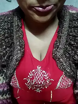 Wifesuman40 online show from January 2, 5:07 pm