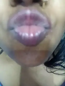 Wifesuman40 online show from January 21, 1:39 am