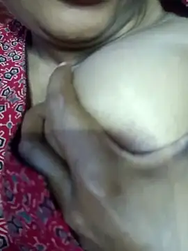 Wifesuman40 online show from March 8, 5:17 am