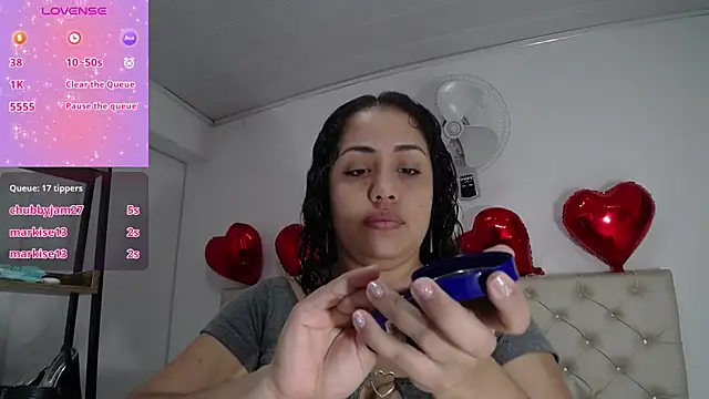 Snapshot of cristal_horny19 chatting on September 28, 8:20 am cristal horny19 online show from September 28, 8:20 am