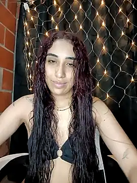 Snapshot of ifeelverywet_andhot chatting on October 10, 7:57 pm ifeelverywet andhot online show from October 10, 7:57 pm