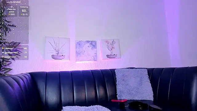 aisha sakina online show from February 1, 1:44 am