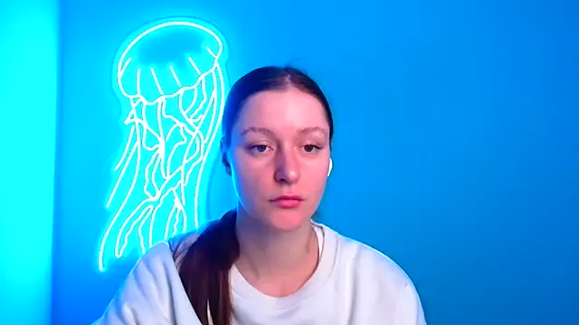 Fantasy July online show from December 19, 1:18 pm