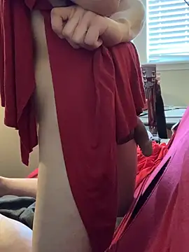 Snapshot of skatebored chatting on February 8, 7:16 pm skatebored online show from February 8, 7:16 pm