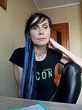 Francenia lolis online show from September 21, 9:00 am